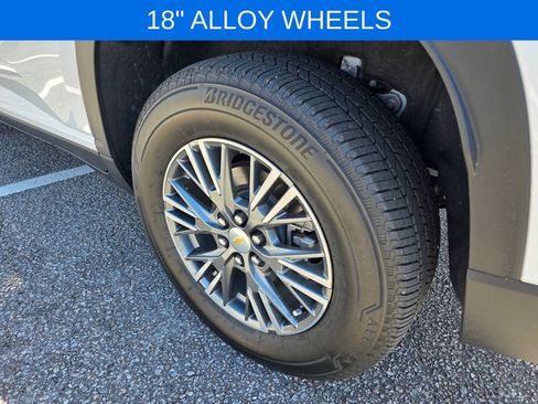 Certified 2024 Chevrolet Traverse LT image 31