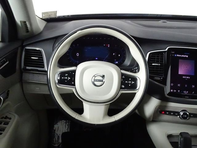 Used 2023 Volvo XC90 B6 Plus AWD/4WD image 29