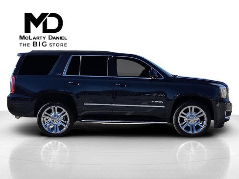 Used 2020 GMC Yukon SLT w/ Premium Edition image 6