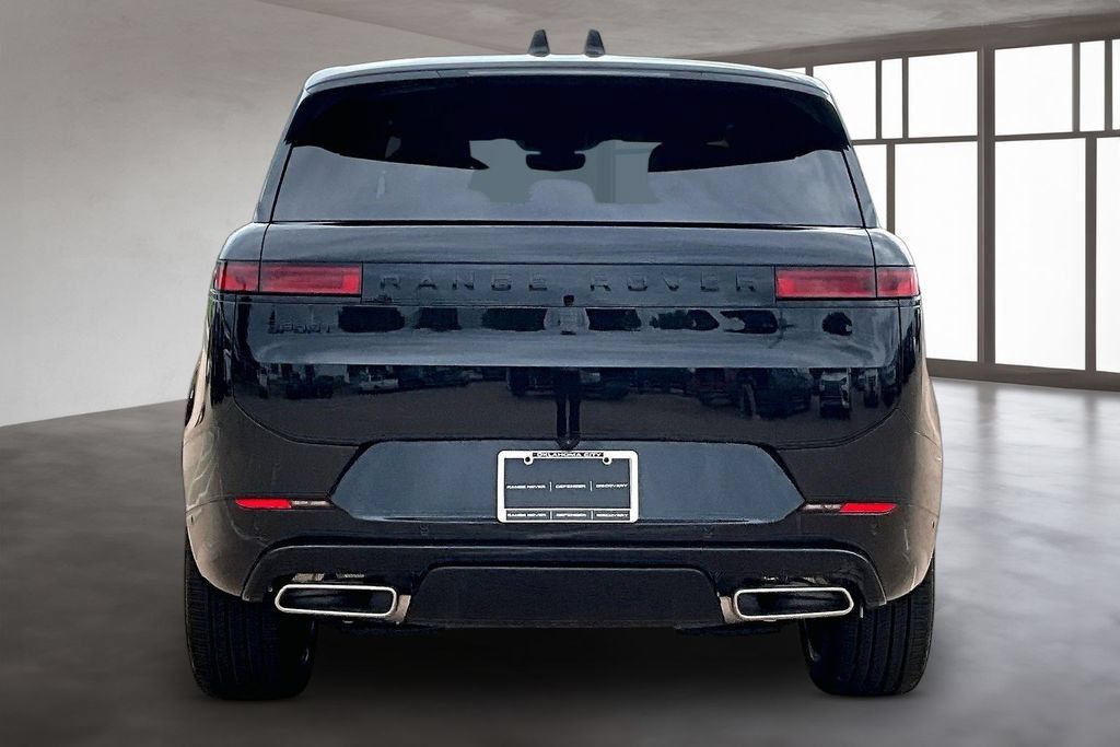 New 2026 Land Rover Range Rover Sport Dynamic SE AWD/4WD image 4