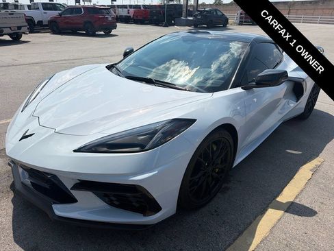Used 2023 Chevrolet Corvette Stingray Convertible w/ Z51 Performance Package RWD image 3