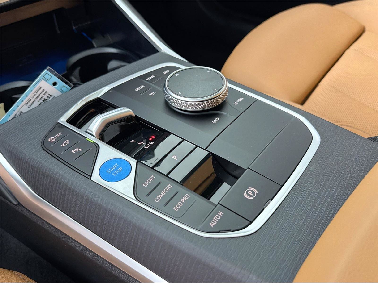 New 2026 BMW i4 xDrive40i w/ Premium Package AWD/4WD image 32