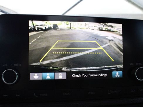 Used 2024 Honda CR-V EX image 34