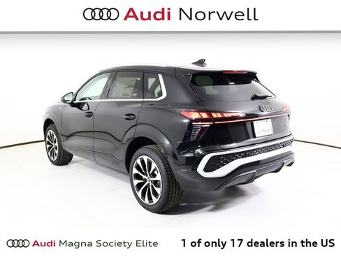 New 2026 Audi Q3 quattro 2.0T image 13