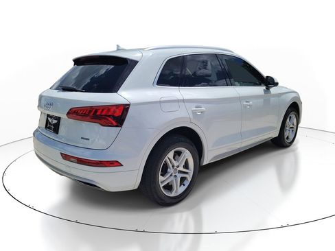 Used 2019 Audi Q5 2.0T Premium AWD/4WD image 4