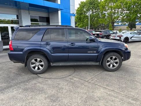 Used 2009 Toyota 4Runner Limited AWD/4WD image 9