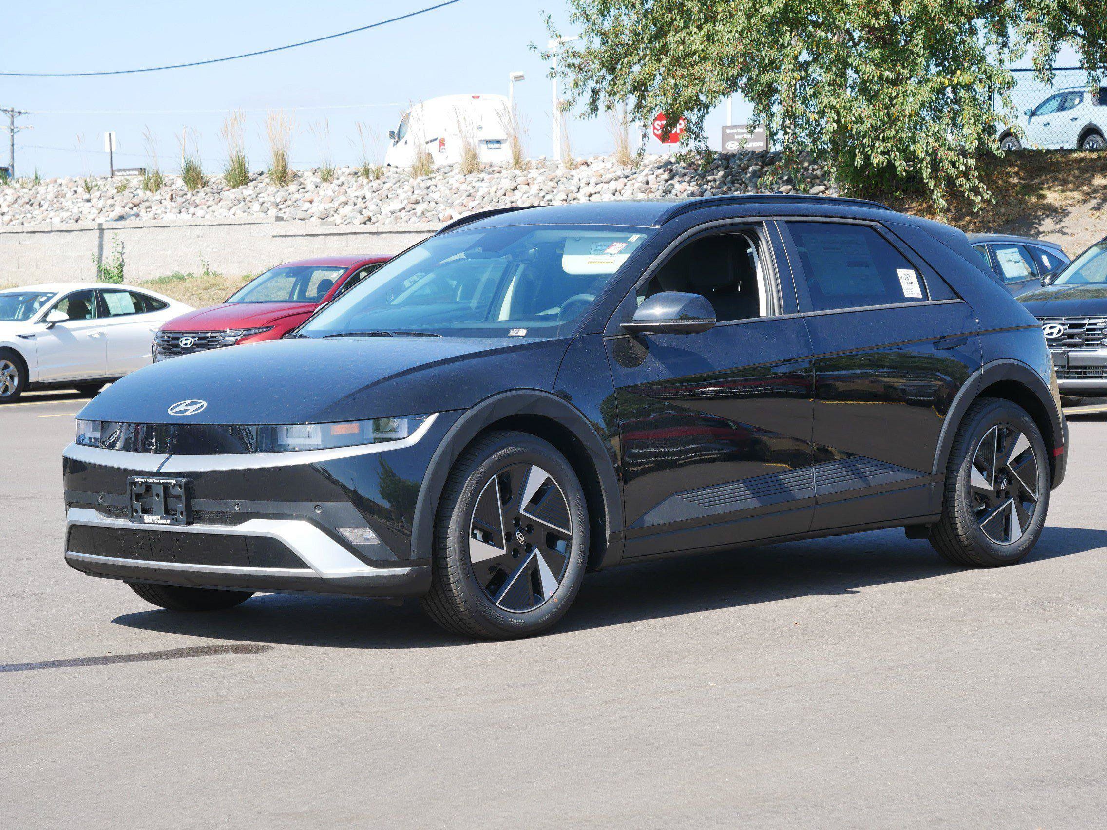 New 2027 Hyundai Ioniq 5 SEL AWD/4WD image 2