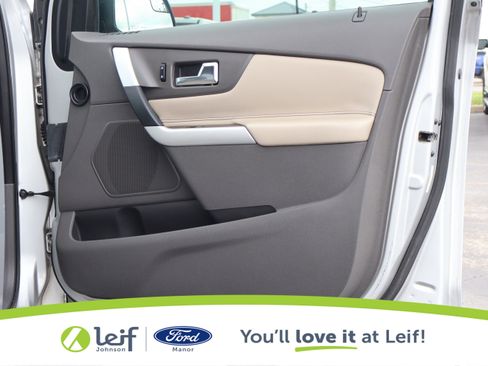 Used 2013 Ford Edge SE image 30