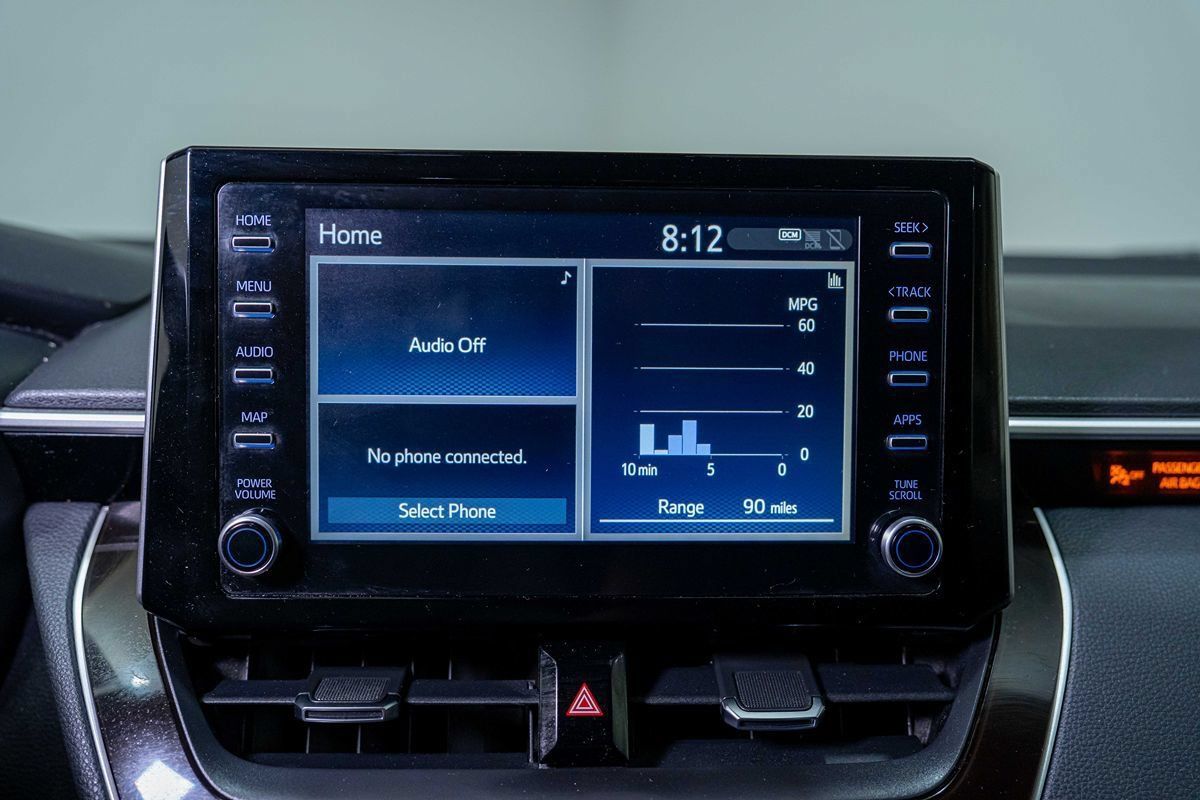 Used 2020 Toyota Corolla SE w/ Carpet Mat Package (TMS) FWD image 21