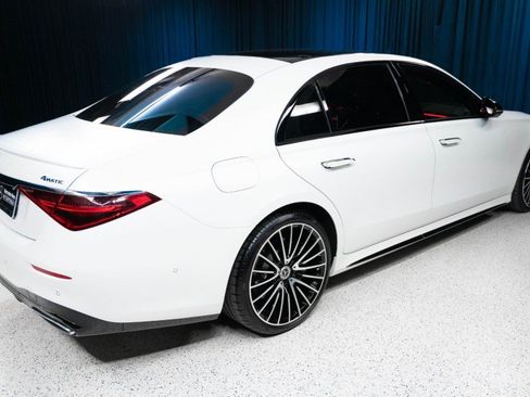 Certified 2024 Mercedes-Benz S 580 4MATIC Sedan image 5