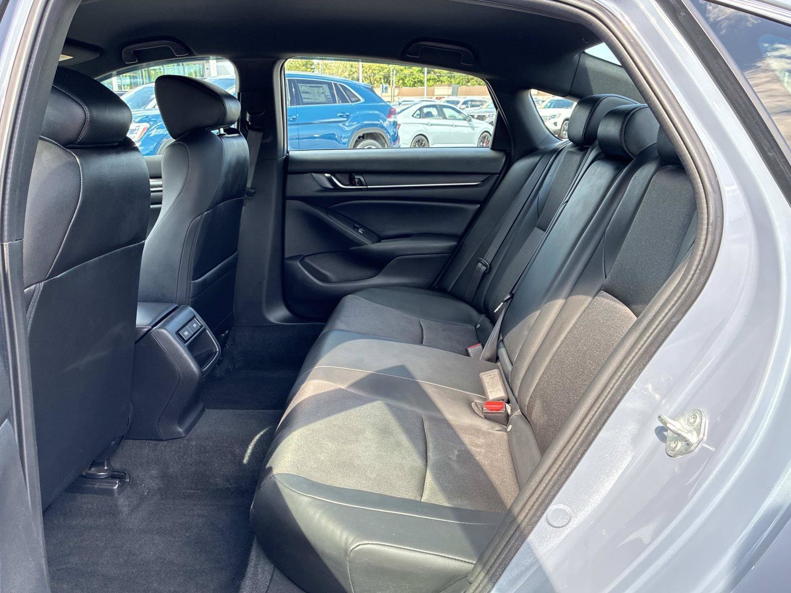 Used 2022 Honda Accord Sport image 14