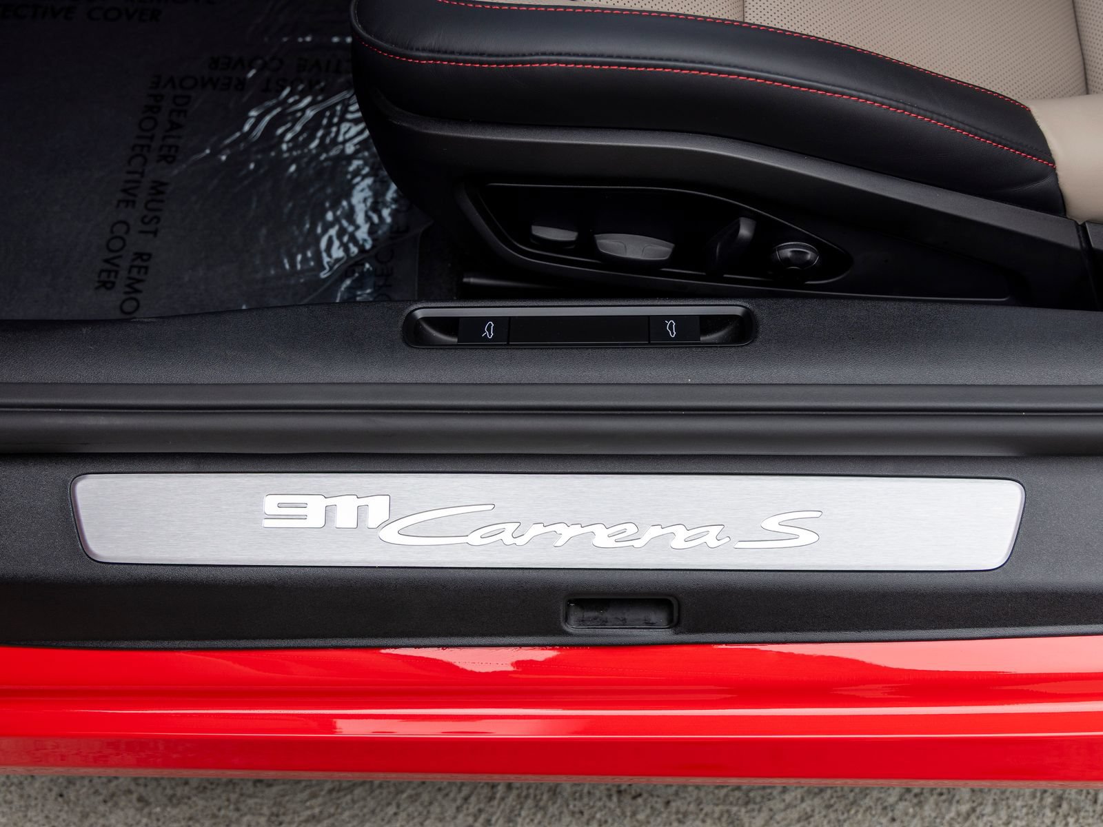 Certified 2025 Porsche 911 Carrera S RWD image 29