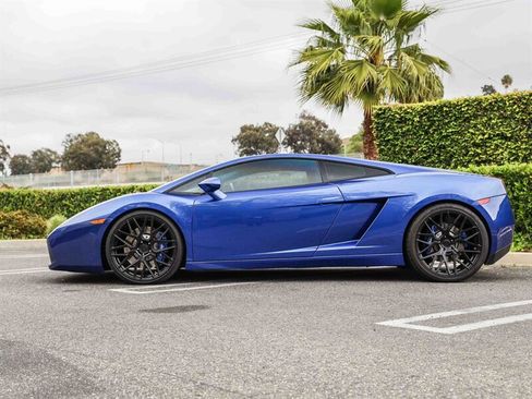 Used 2004 Lamborghini Gallardo AWD/4WD image 3