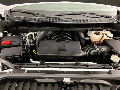 Certified 2024 Chevrolet Silverado 1500 LT AWD/4WD image 31