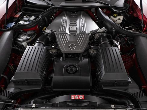 Used 2012 Mercedes-Benz SLS AMG Roadster image 40