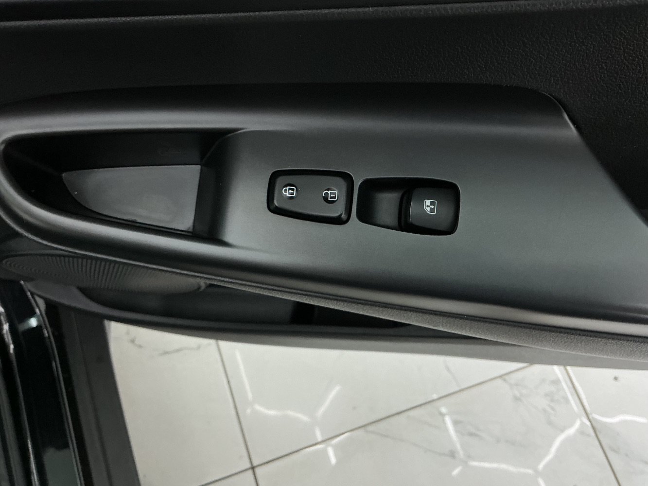 Used 2019 Hyundai Kona SEL FWD image 38