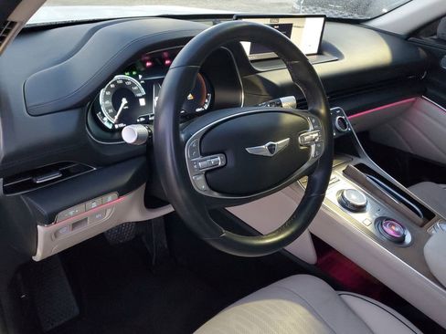 Used 2023 Genesis GV80 2.5T w/ Prestige 20" Package image 12