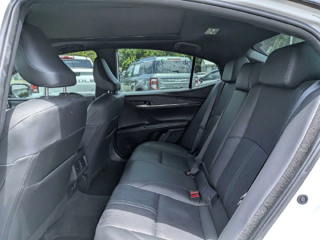 Used 2025 Toyota Camry XSE FWD image 16