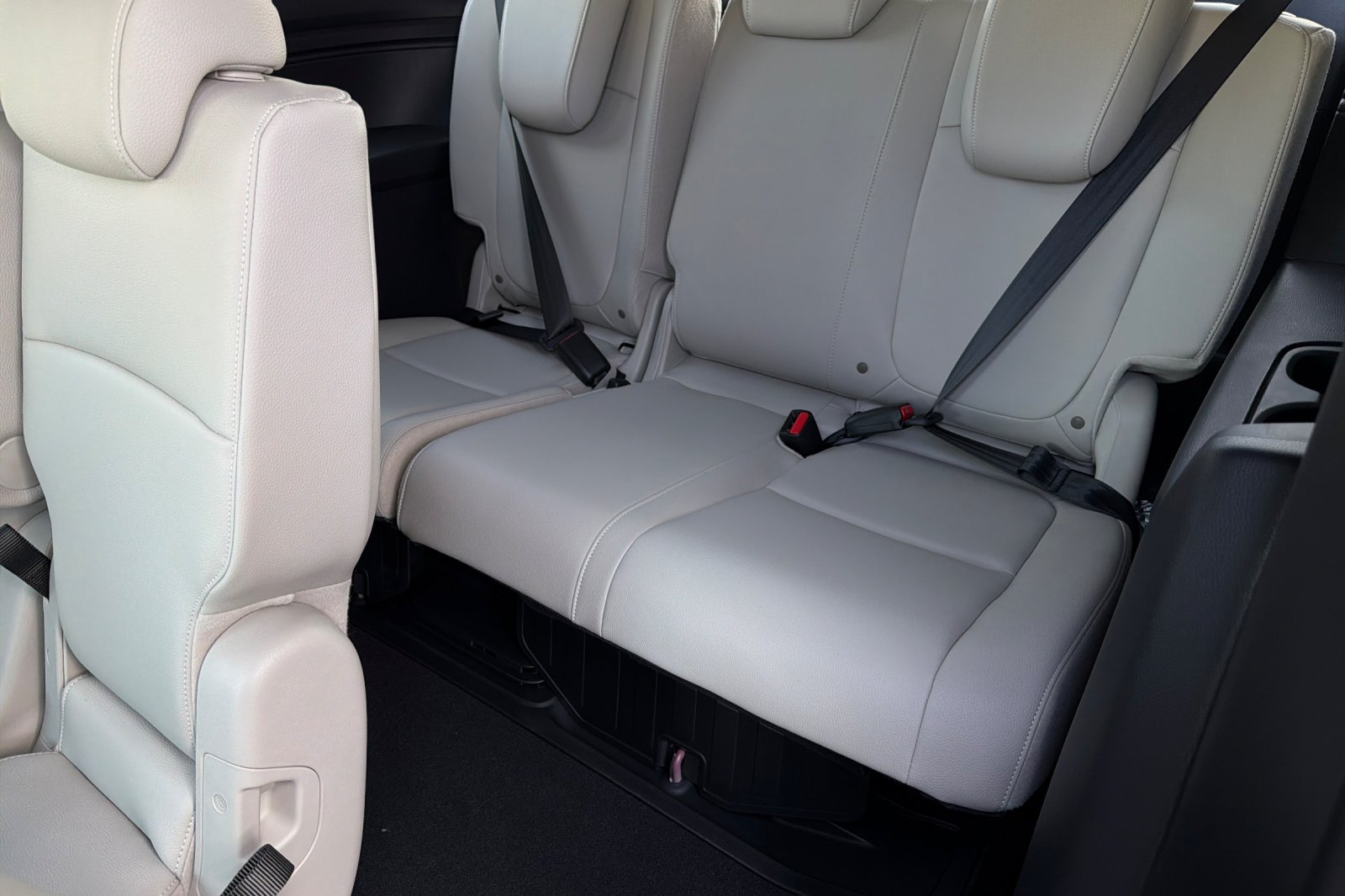 New 2027 Honda Odyssey EX-L image 15