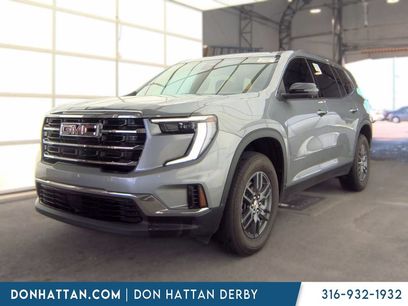 Used 2025 GMC Acadia Elevation