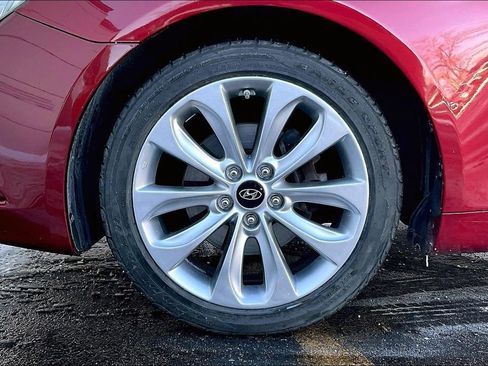 Used 2011 Hyundai Sonata SE w/ Navigation & Sunroof Pkg 4 image 10