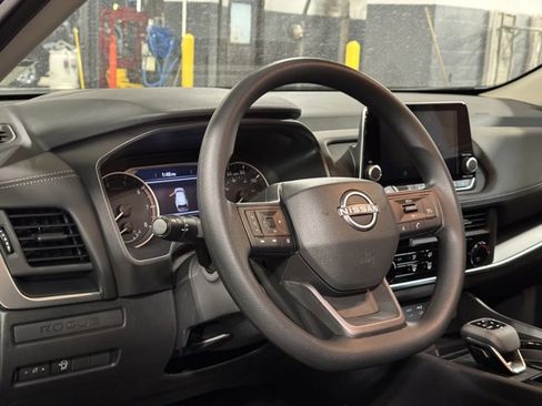 New 2026 Nissan Rogue S image 13