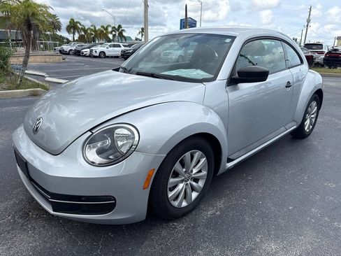 Used 2016 Volkswagen Beetle 1.8T FWD image 1