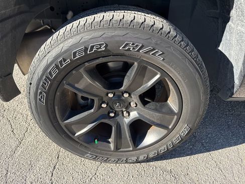 Used 2022 RAM 1500 Big Horn image 5