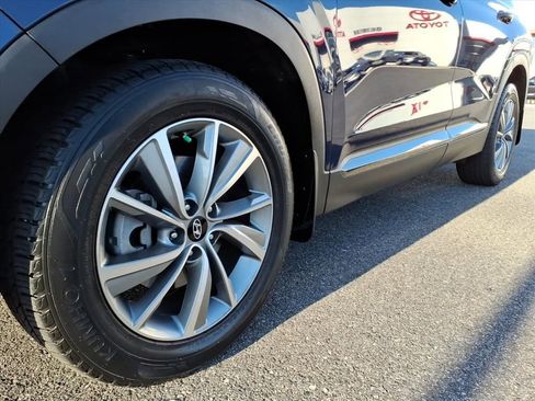Used 2020 Hyundai Santa Fe Limited image 9