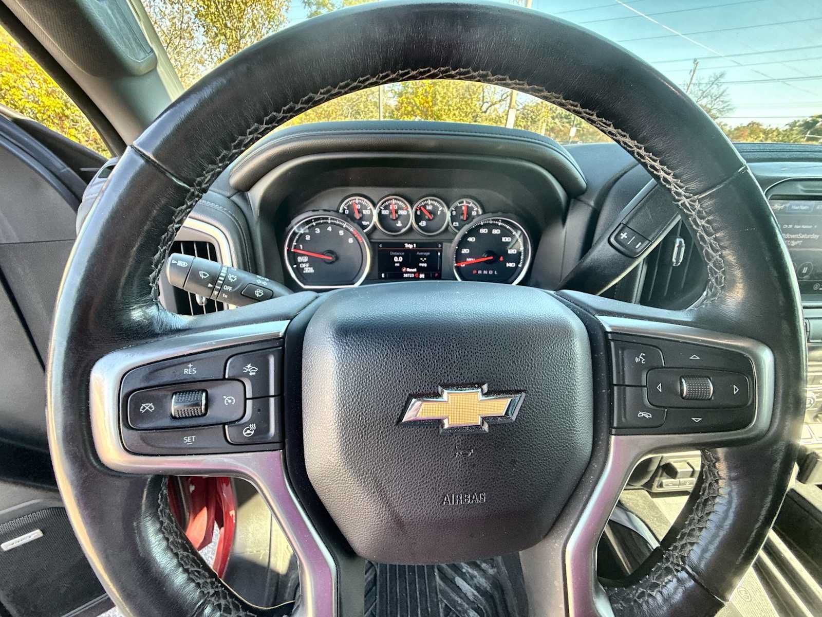 Certified 2022 Chevrolet Silverado 1500 LTZ w/ LTZ Premium Package AWD/4WD image 11