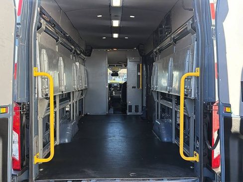 Used 2020 Ford Transit 250 148 High Roof Extended RWD image 11