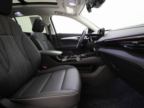 Used 2024 Buick Envision Avenir image 26