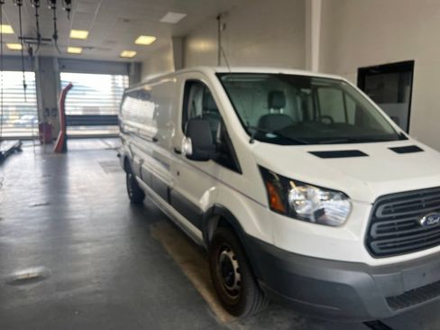 Used 2017 Ford Transit 350 148 Low Roof RWD image 1