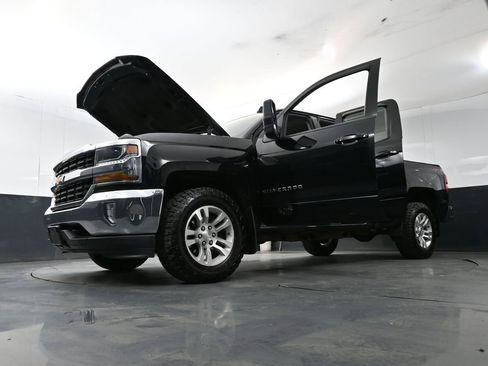 Used 2018 Chevrolet Silverado 1500 LT w/ All Star Edition AWD/4WD image 20