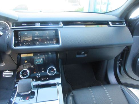 Used 2023 Land Rover Range Rover Velar R-Dynamic S AWD/4WD image 47