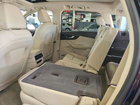 Used 2018 Audi Q7 3.0T Premium Plus AWD/4WD image 11