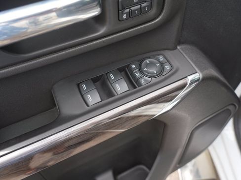 Used 2022 Chevrolet Silverado 3500 LTZ AWD/4WD image 18