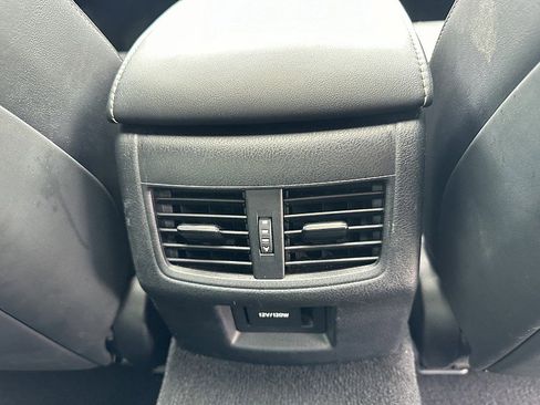 Used 2016 Lexus GS 200t F Sport image 27