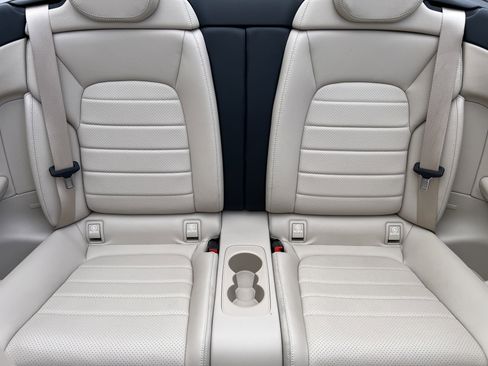 Used 2023 Mercedes-Benz C 300 4MATIC Cabriolet image 22