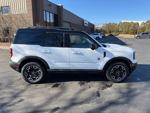 Used 2025 Ford Bronco Sport Outer Banks w/ Outer Banks Tech Package+ image 5