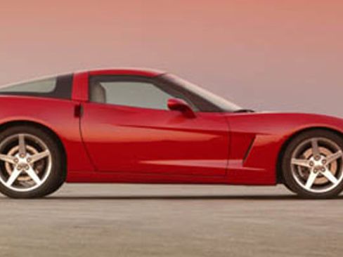 Used 2007 Chevrolet Corvette Coupe w/ Preferred Equipment Group RWD image 1