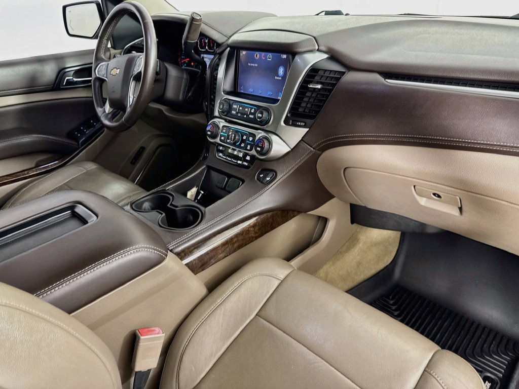Used 2015 Chevrolet Tahoe LT w/ Luxury Package RWD image 37