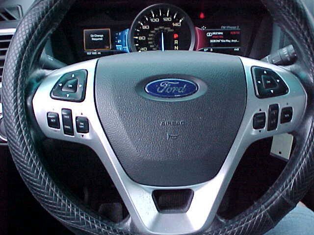 Used 2014 Ford Explorer XLT w/ Equipment Group 202A AWD/4WD image 58