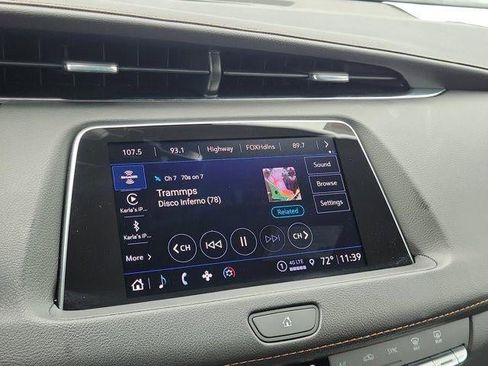 Certified 2022 Cadillac XT4 Sport w/ Enhanced Visibility Package image 19