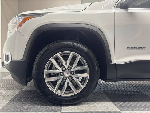 Used 2019 GMC Acadia SLE FWD image 12