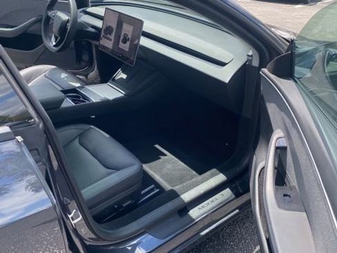 Used 2024 Tesla Model 3 Long Range RWD image 16