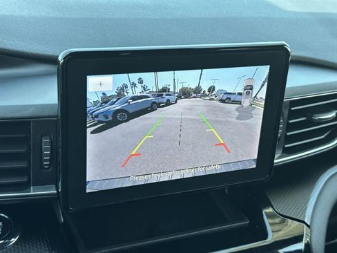 Used 2024 Ford Explorer ST-Line w/ Class IV Trailer Tow Package image 16