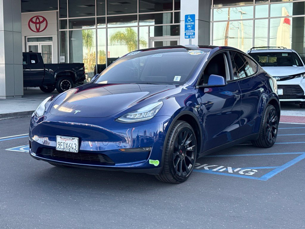 Used 2023 Tesla Model Y Long Range AWD/4WD image 4