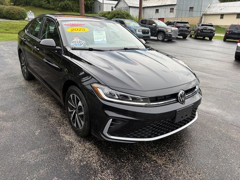 Used 2025 Volkswagen Jetta S FWD image 4