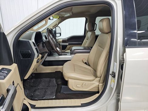 Used 2018 Ford F150 Lariat AWD/4WD image 11